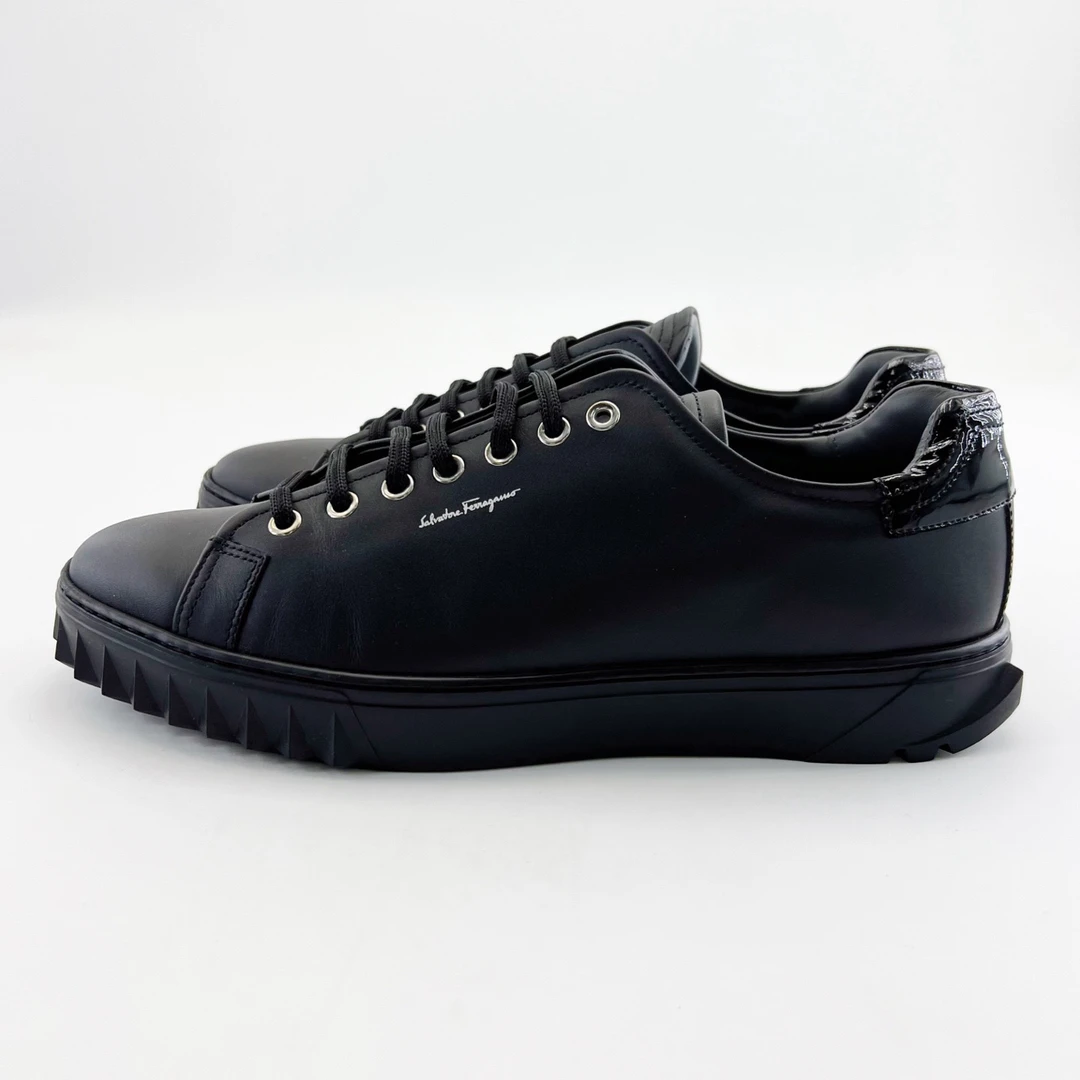 99新 FERRAGAMO/菲拉格慕 42.5码/黑色低帮系带休闲鞋/15612953