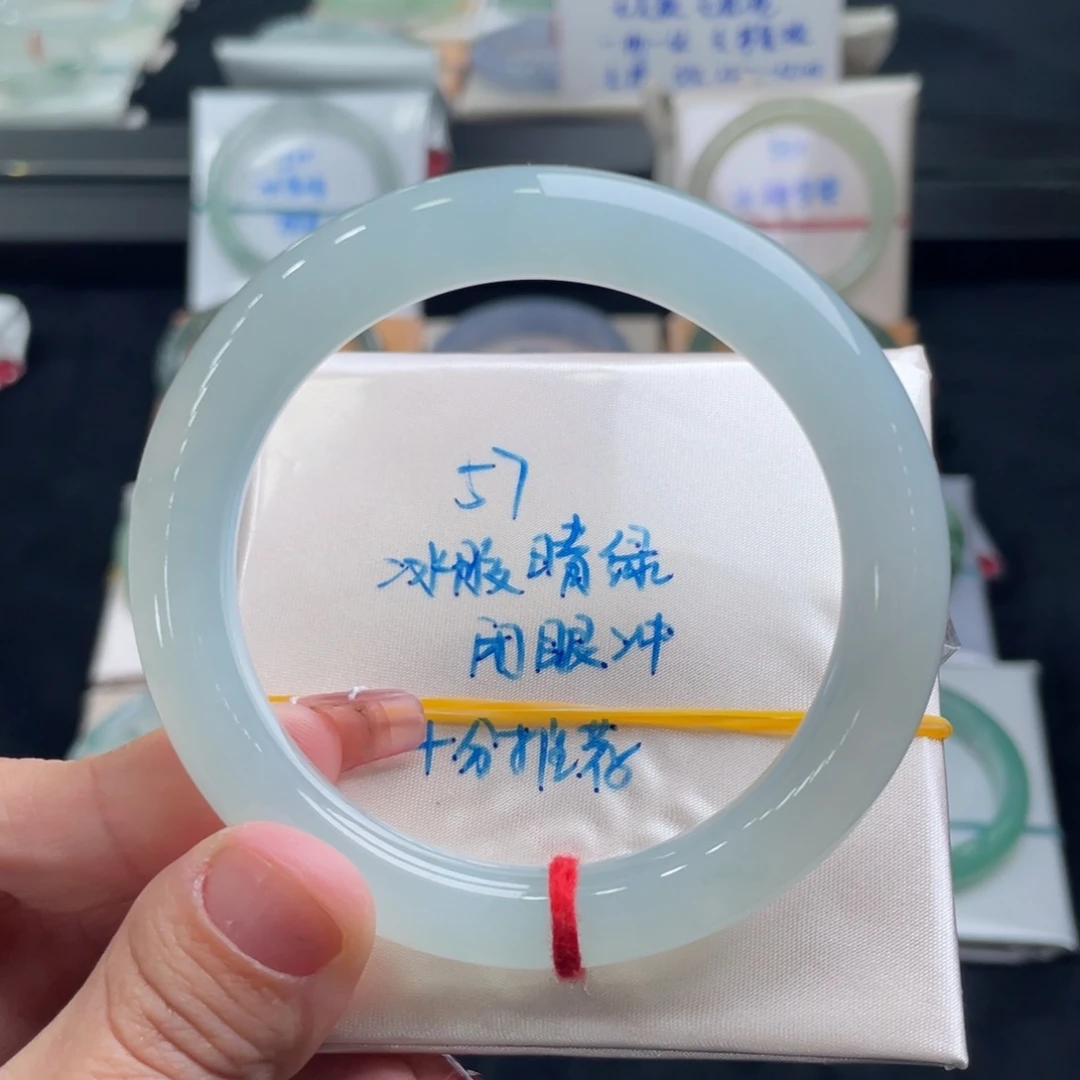 翡翠手镯未镶嵌~*~翡翠手镯