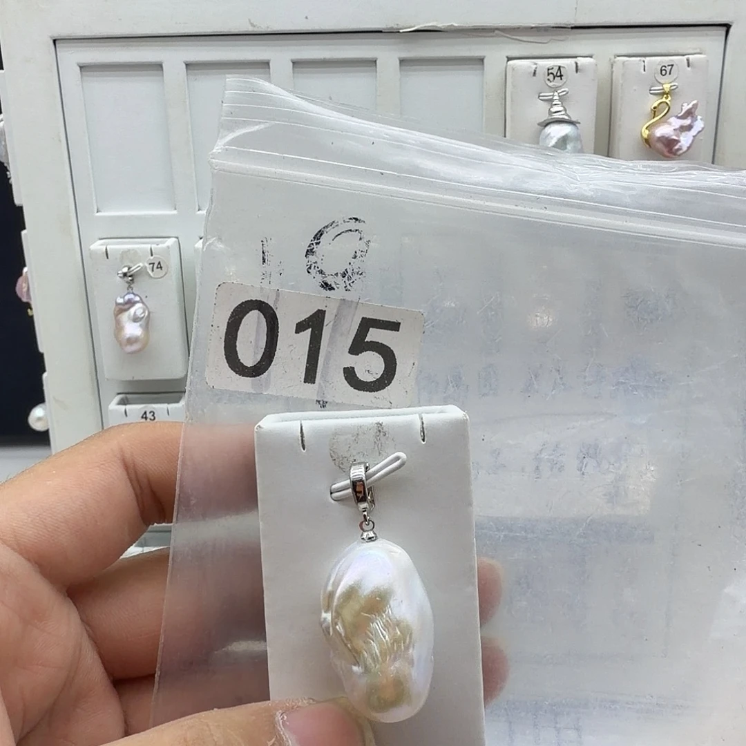 颈饰合金淡水珍珠