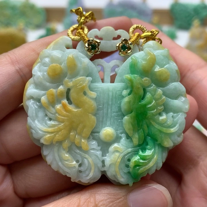 颈饰未镶嵌翡翠翡翠