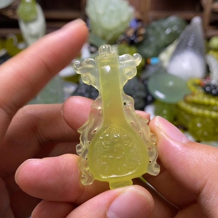岫玉未镶嵌岫玉颈饰