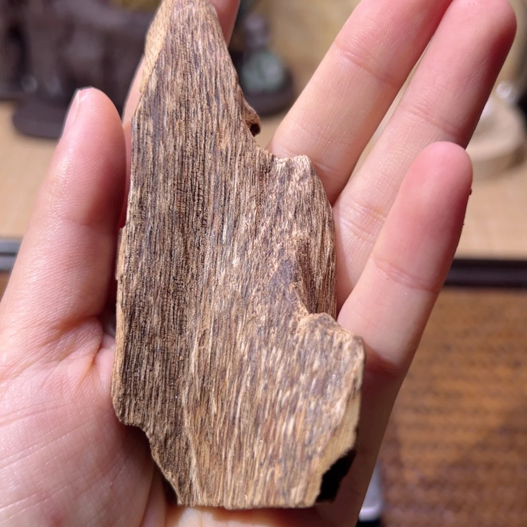 【闪购商品】香榧木海南木料五指山红油虫漏11克