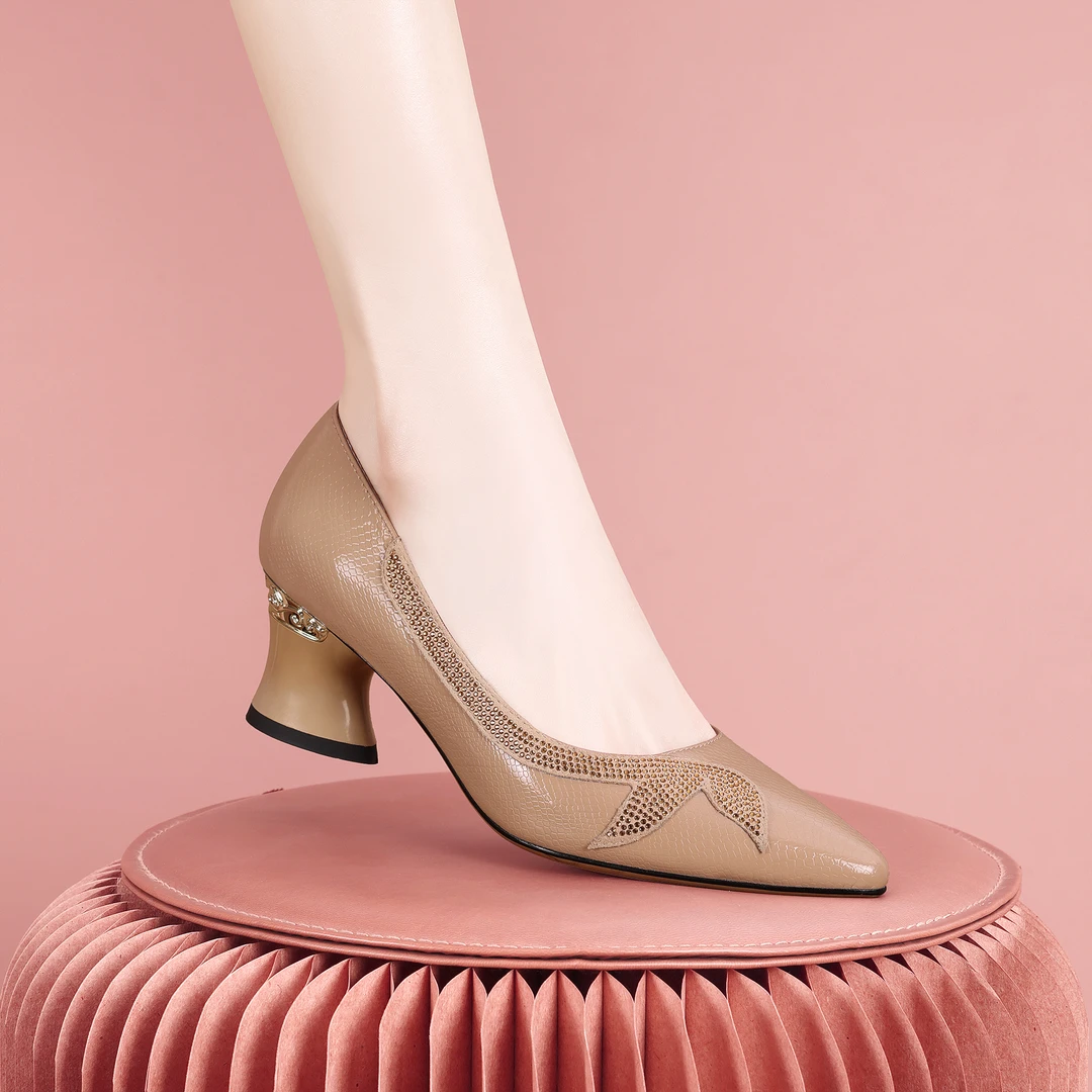 梵芮诗2025新款浅口尖头夏季气质淑女高级潮款舒适女士单鞋-J2054