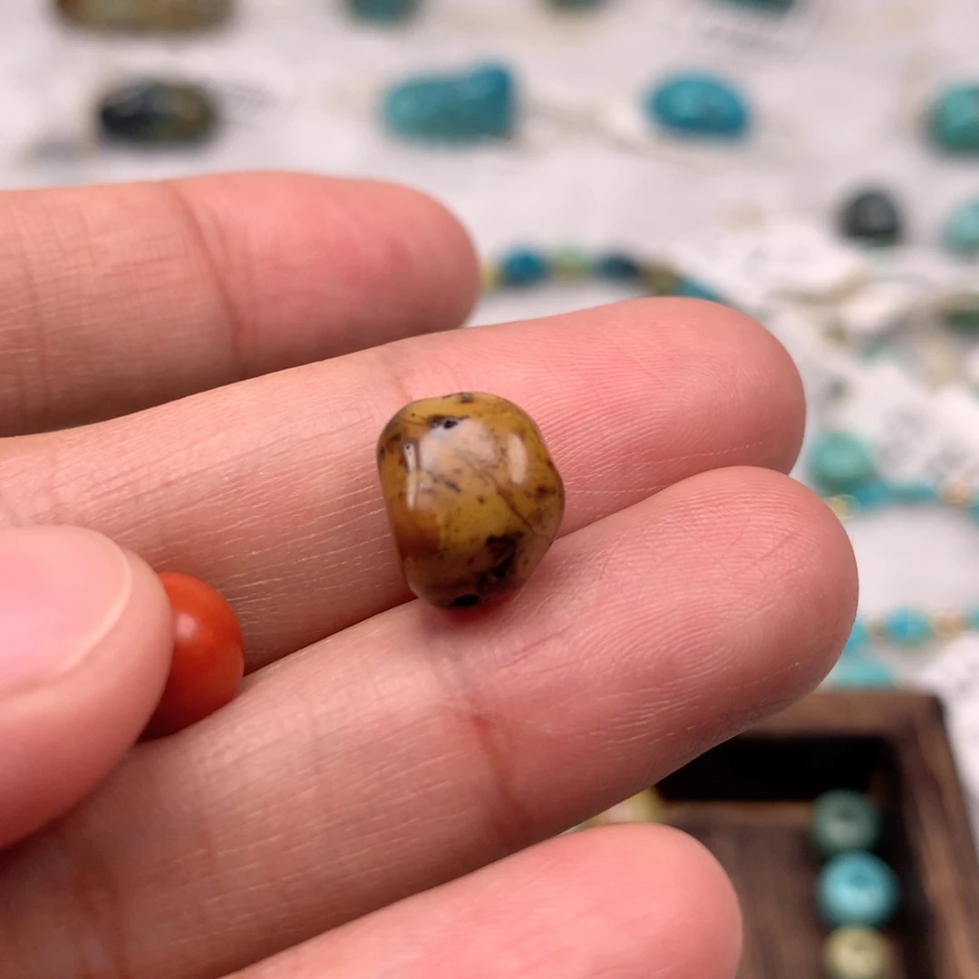 玛瑙/玉髓未镶嵌新店开业，随形一颗