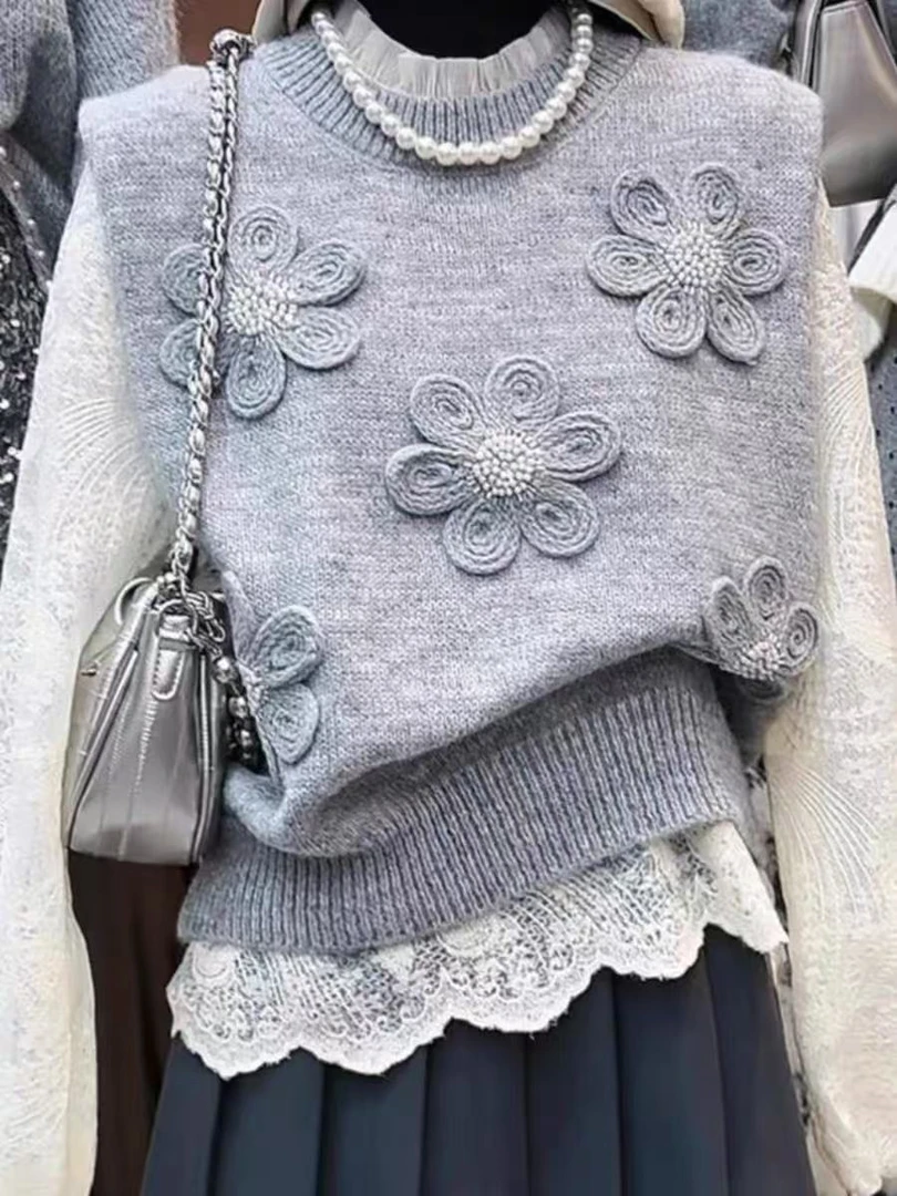 秋冬新款高级感宽松背心上衣重工串珠立体花朵凹凸设计款背心7889