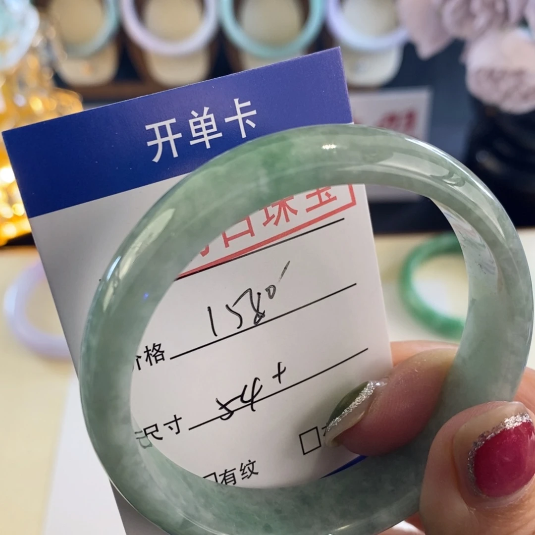 翡翠未镶嵌手镯翡翠手镯
