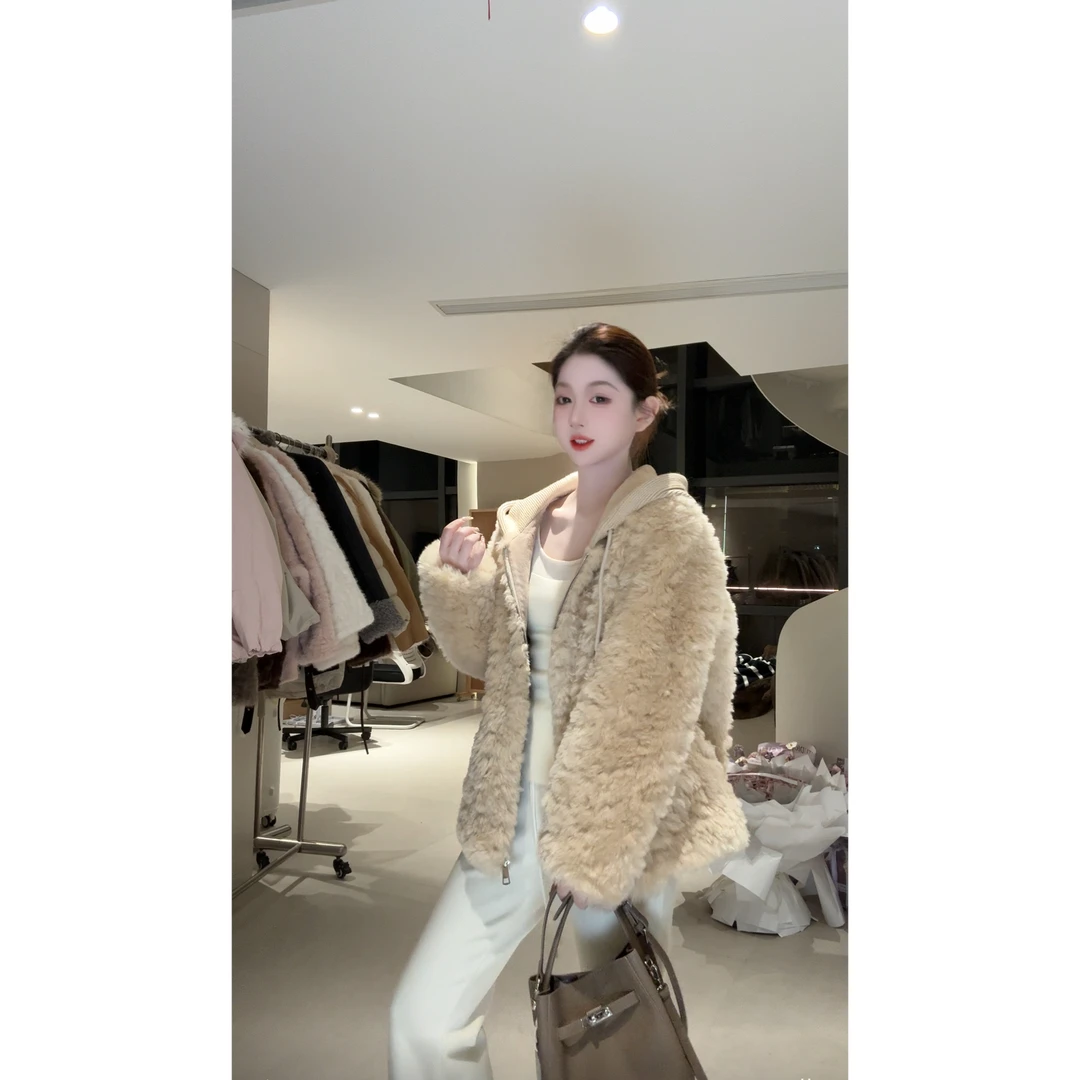 设计师款气质冬季秋冬欧貂绒外套25122