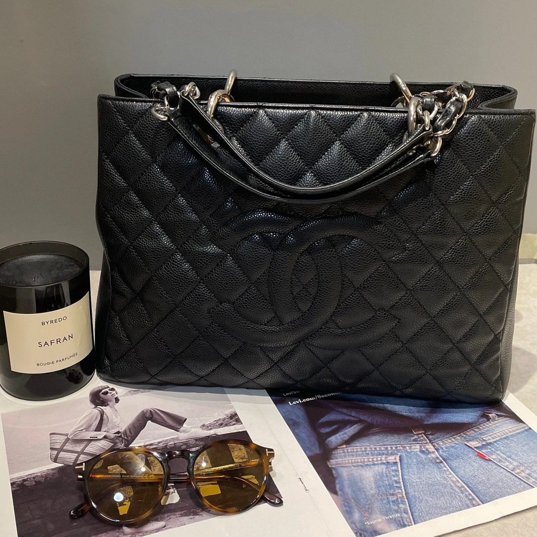 95新 Chanel/香奈儿  黑银荔枝牛gst手提单肩托特包