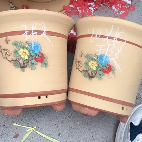 紫砂花盆紫砂的味道很