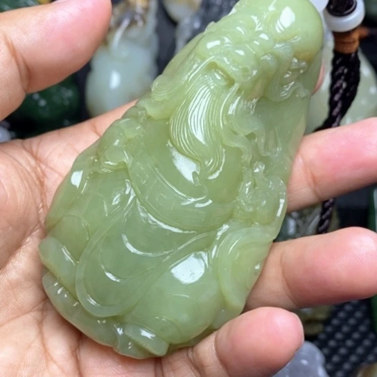 颈饰未镶嵌和田玉