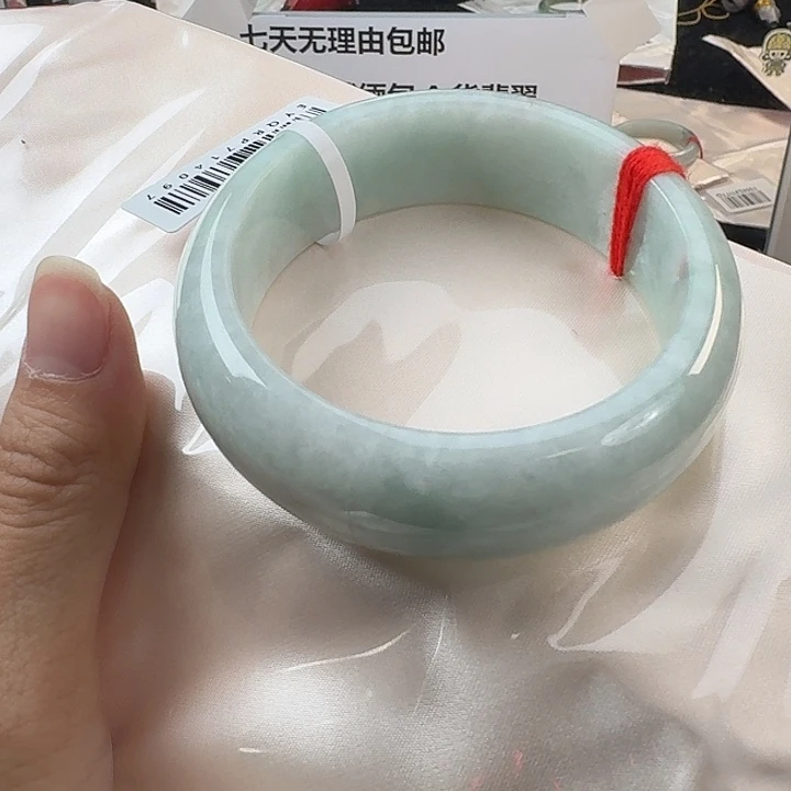 翡翠未镶嵌手镯59-4097