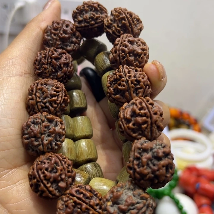 木质非金属1.4老邢射白手串