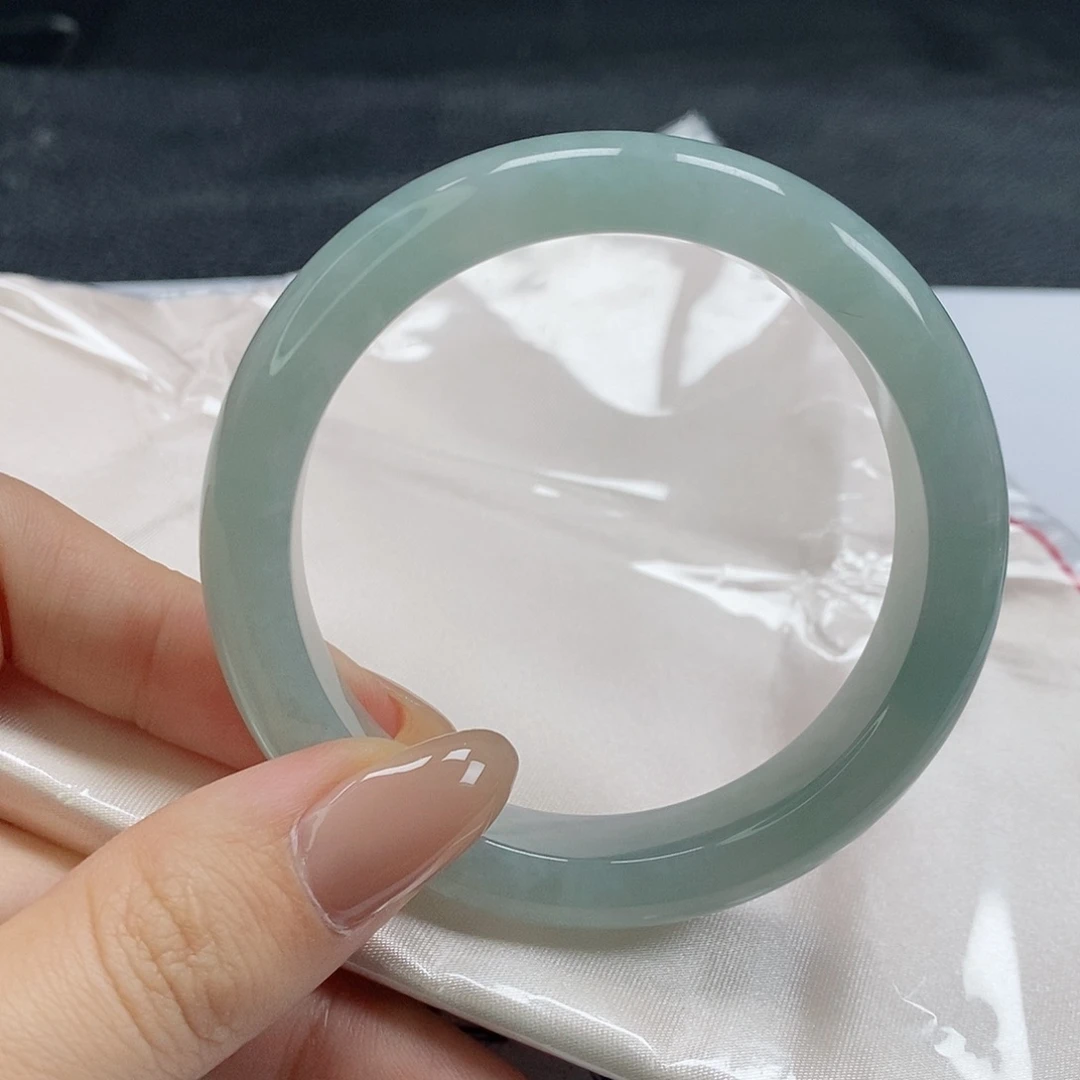 【闪购商品】翡翠手镯未镶嵌294号