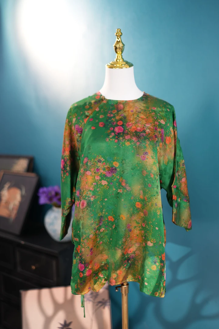 M049.绿色百花毛衫