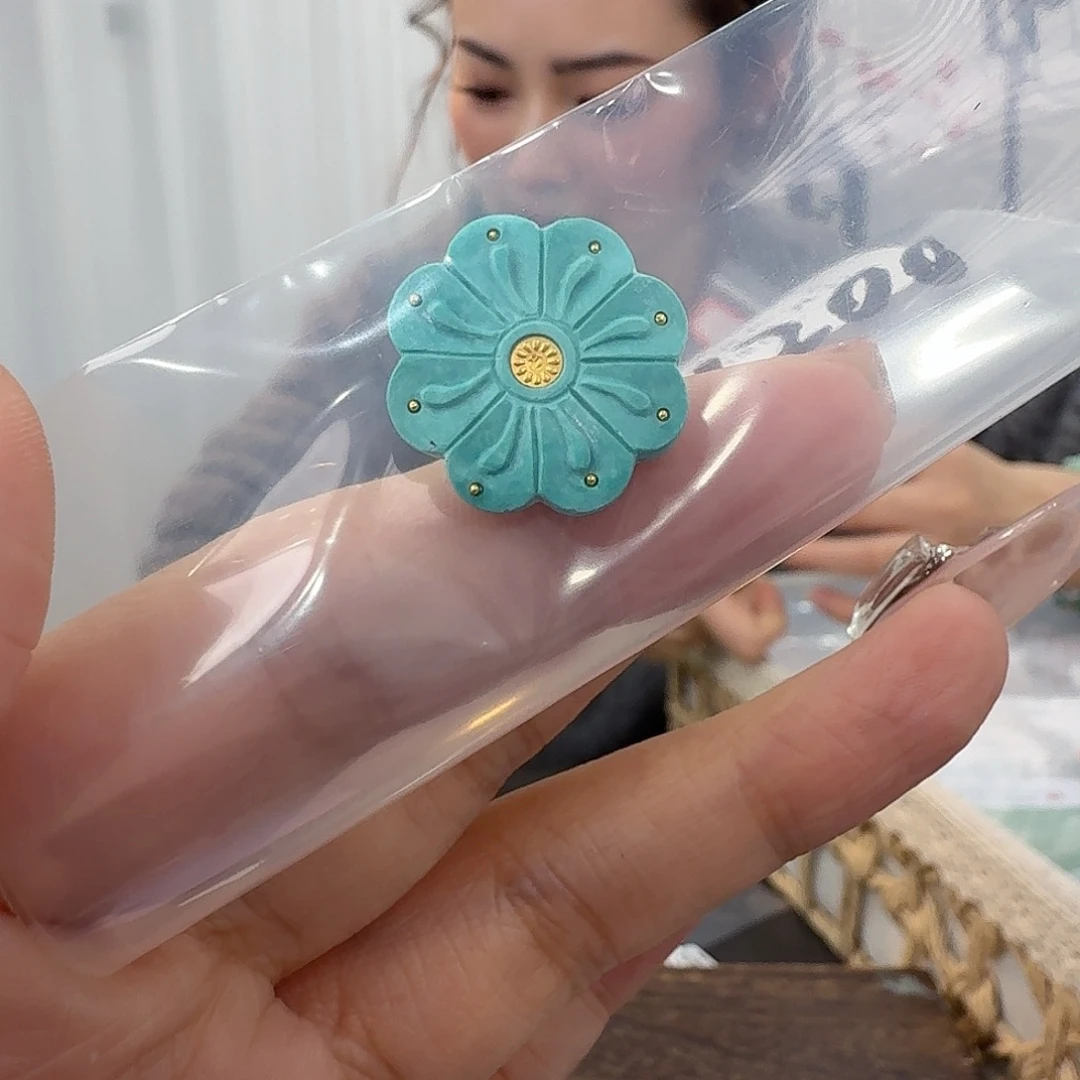 你***干绿松石未镶嵌珠宝奇石