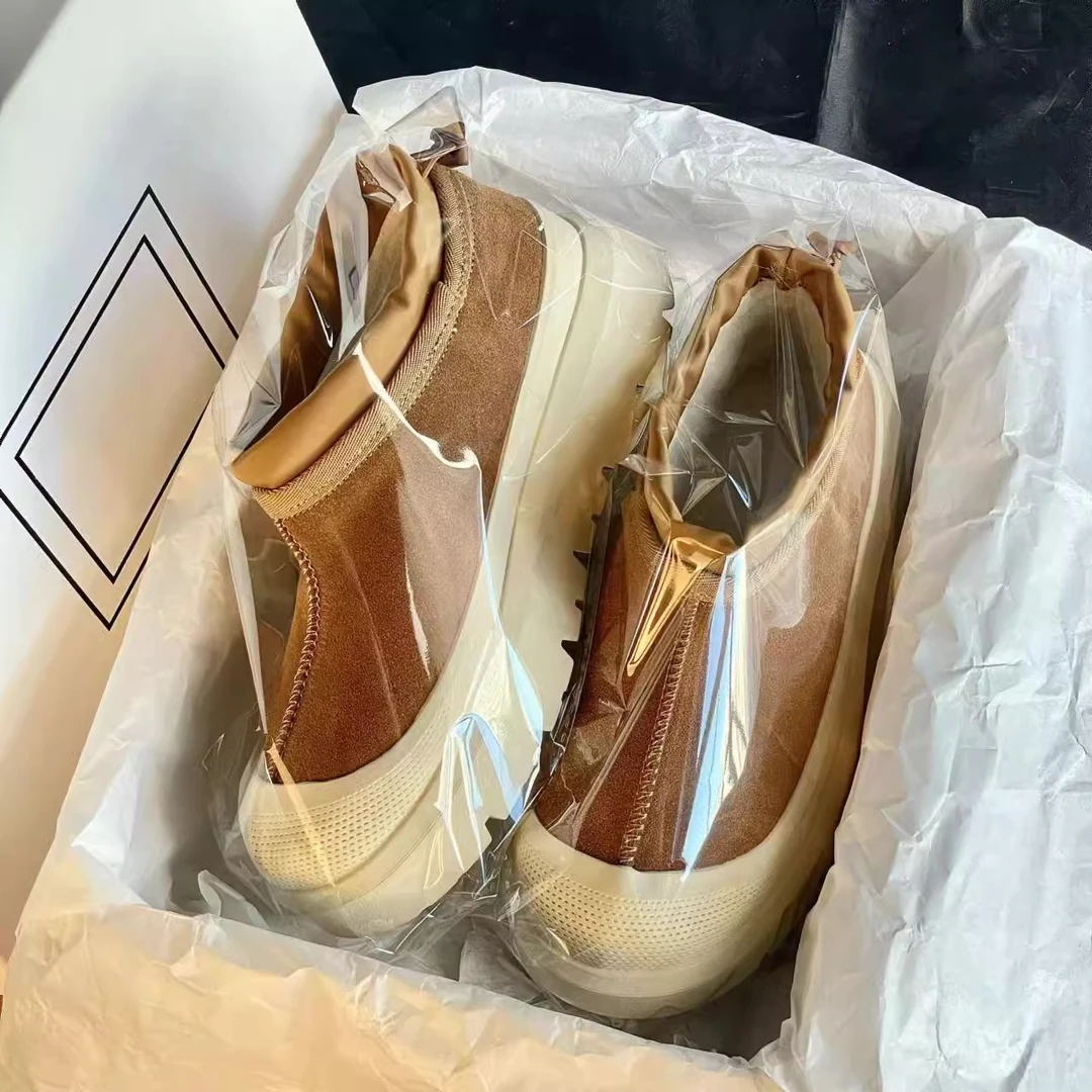 今年流行的雪地靴~王一博同款雪地靴女冬季新款加绒爆款棉鞋潮流