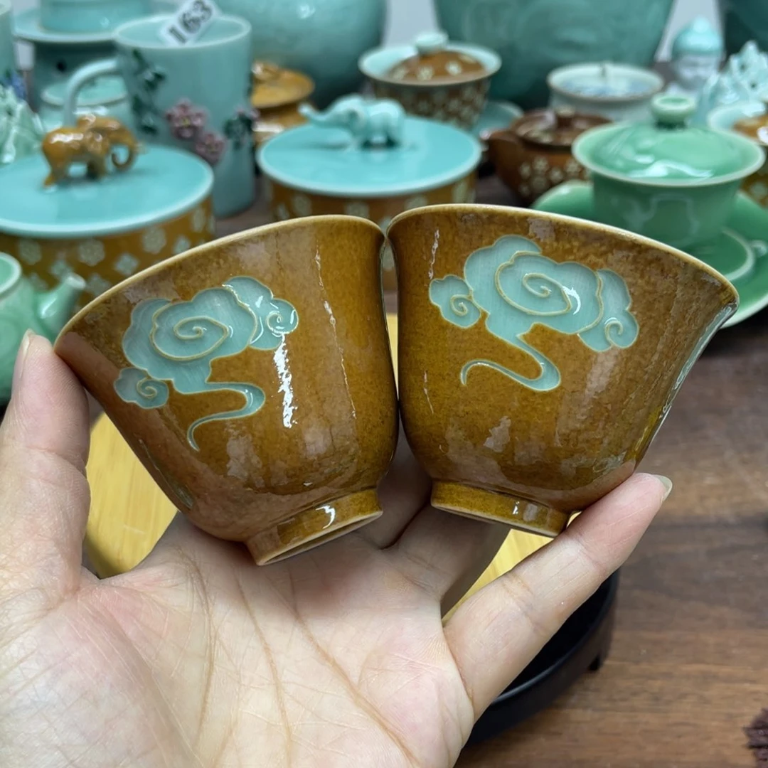陈**姐微瑕特价青瓷青瓷