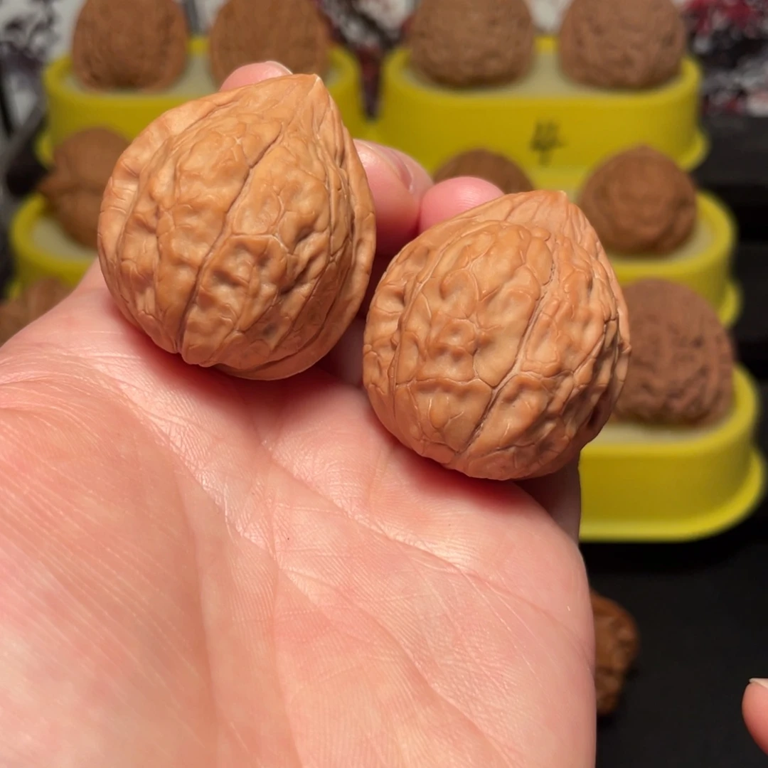 文玩核桃把件33尺龟甲纹核桃