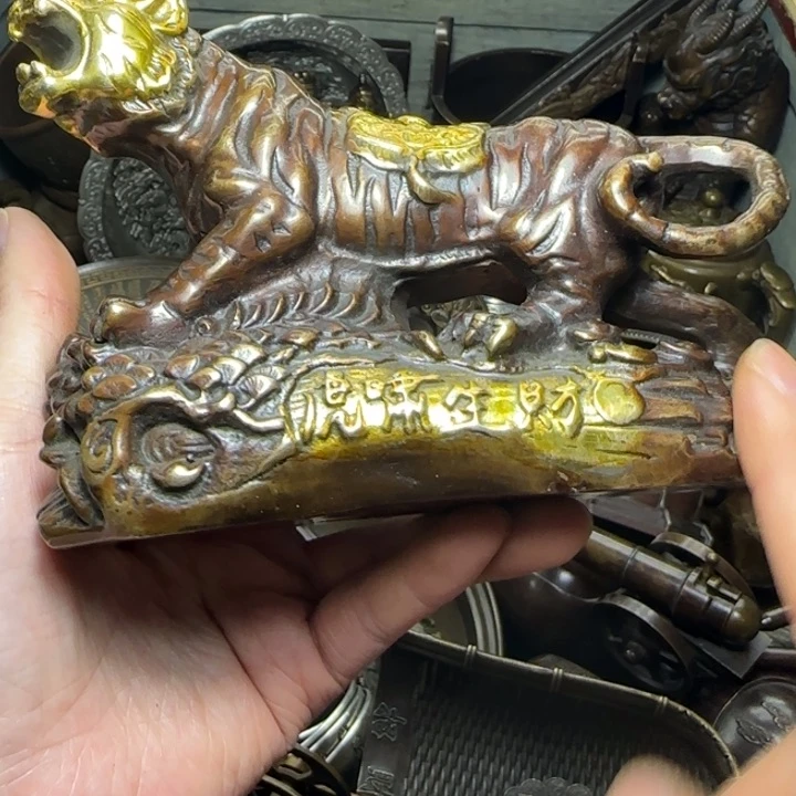 铜器把玩摆件链接