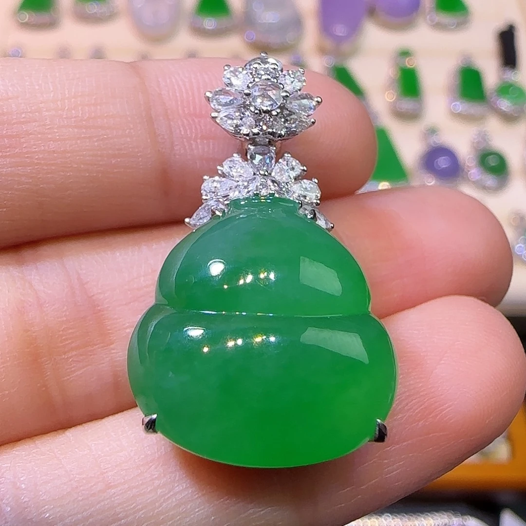 翡翠18K金镶嵌吊坠(不含链)