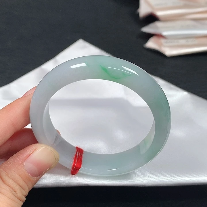 未镶嵌手镯翡翠50圈