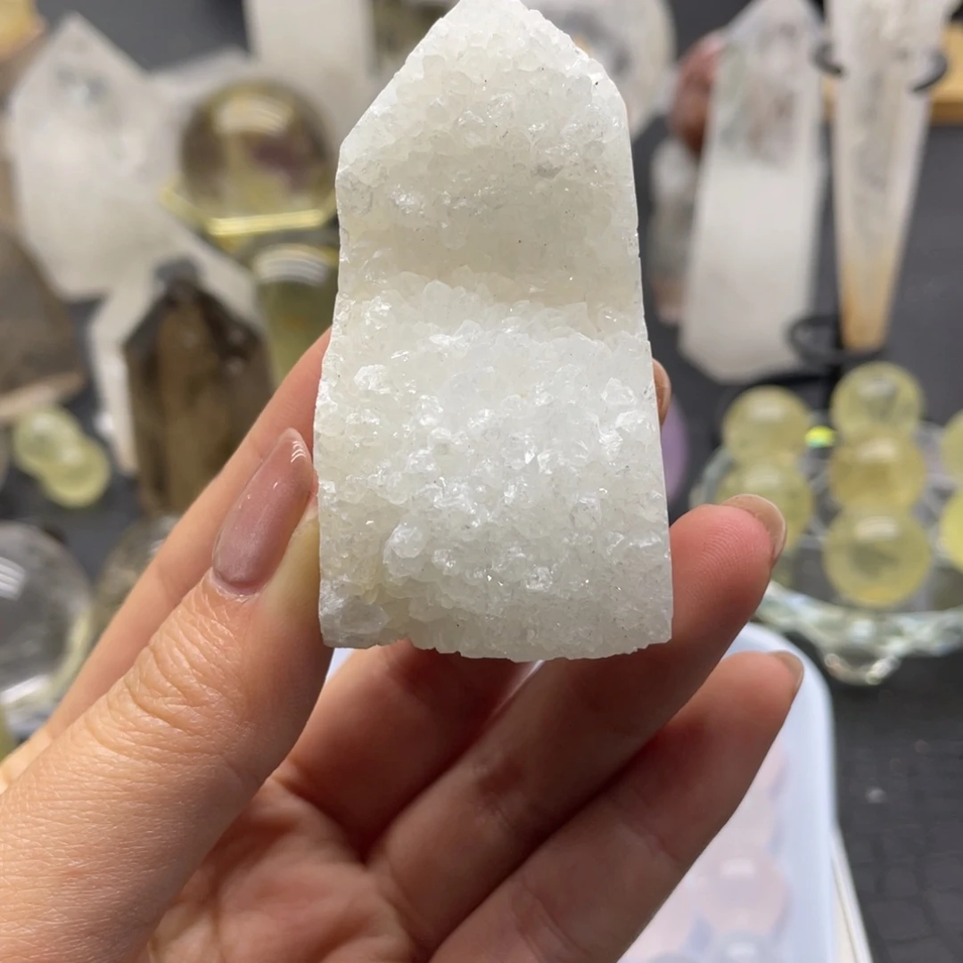 水晶45未镶嵌郑*汝能量柱