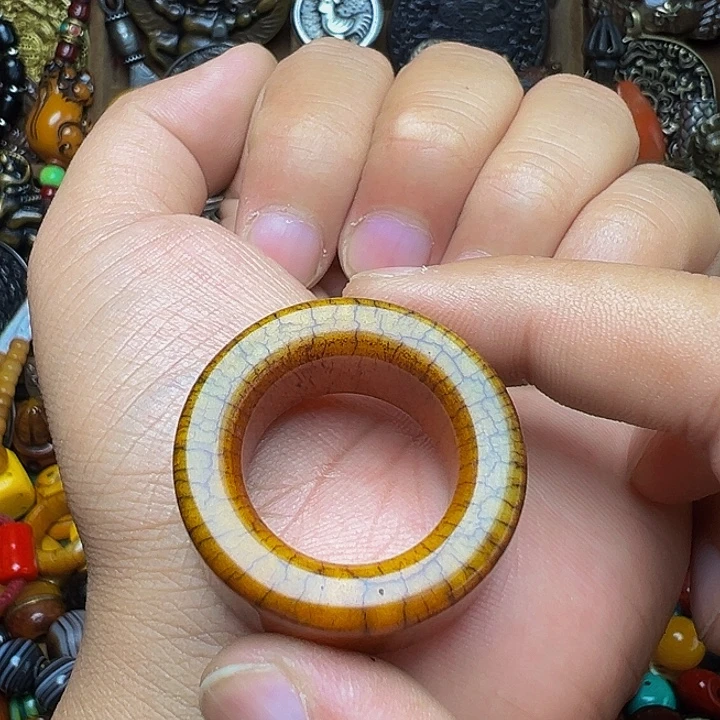 烛***台柏香籽/百香籽吊坠