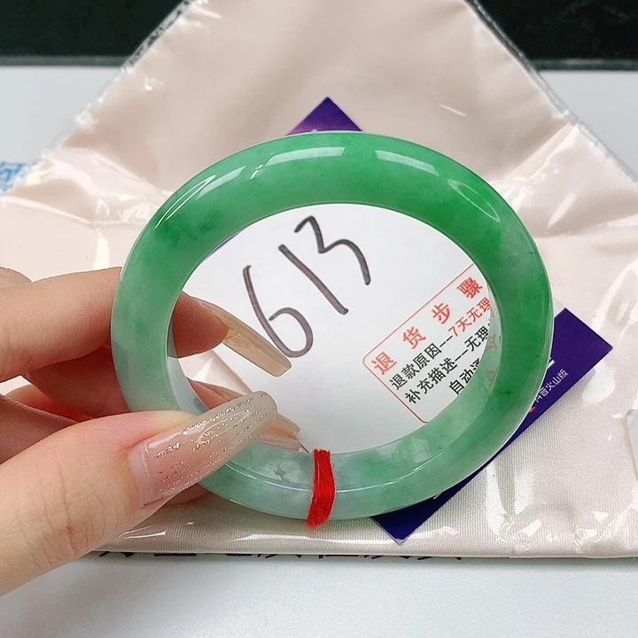 未镶嵌手镯翡翠翡翠手镯