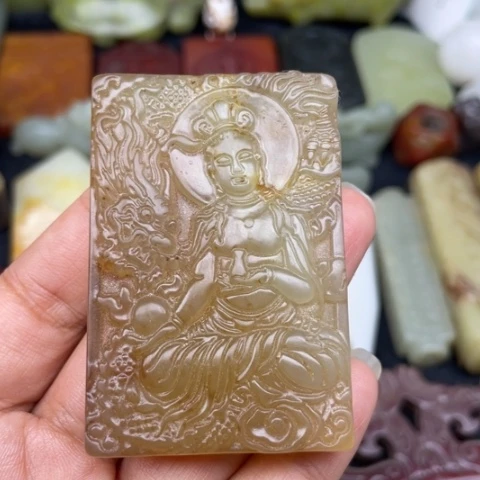 蛇纹石玉未镶嵌颈饰102