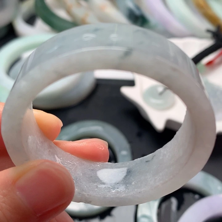 定制翡翠手镯未镶嵌