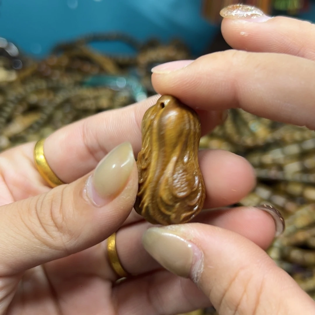 无事牌维腊木（绿檀）