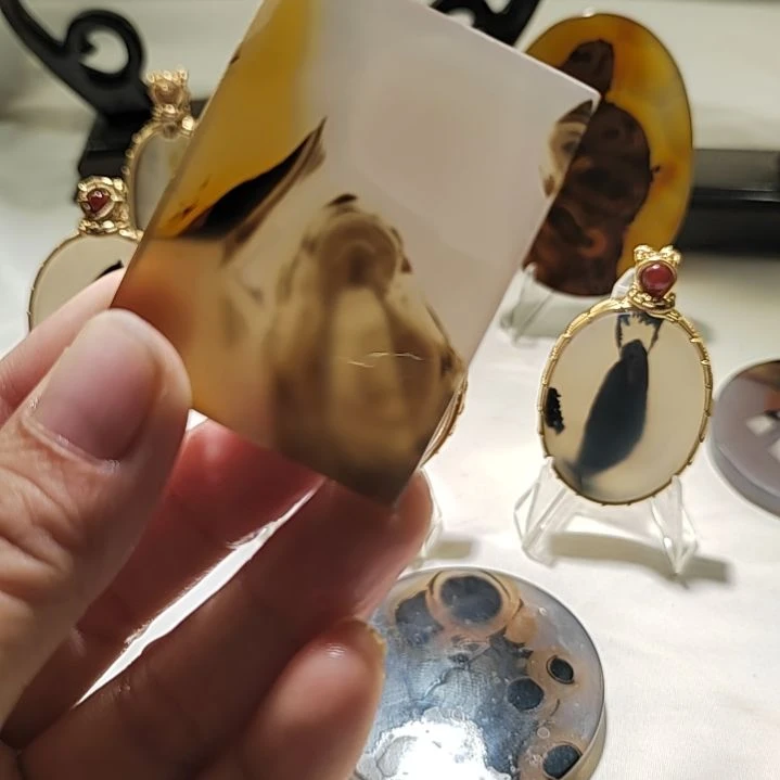 未镶嵌颈饰玛瑙/玉髓