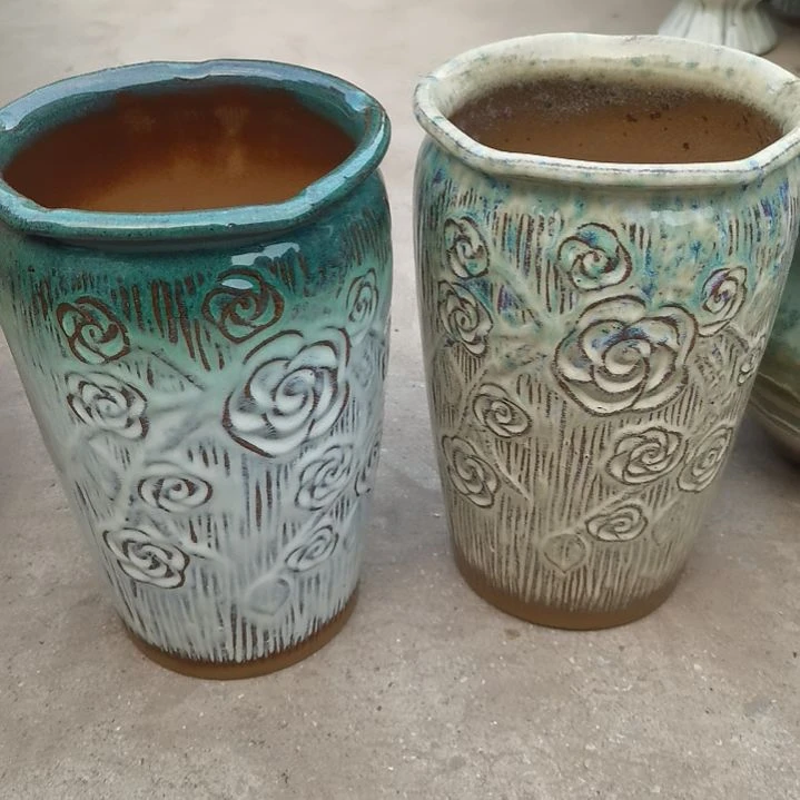 红陶口16高24两个盆