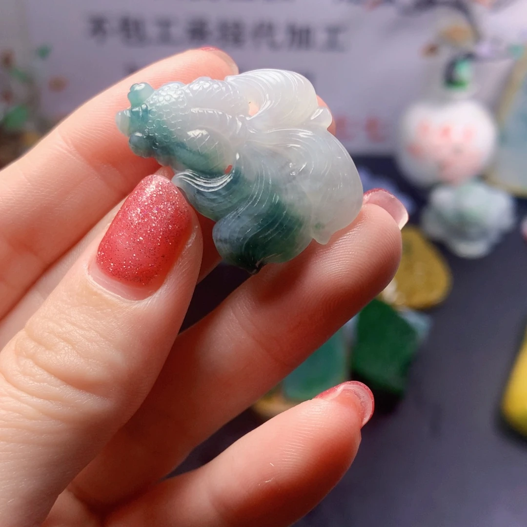 颈饰未镶嵌翡翠纯天然