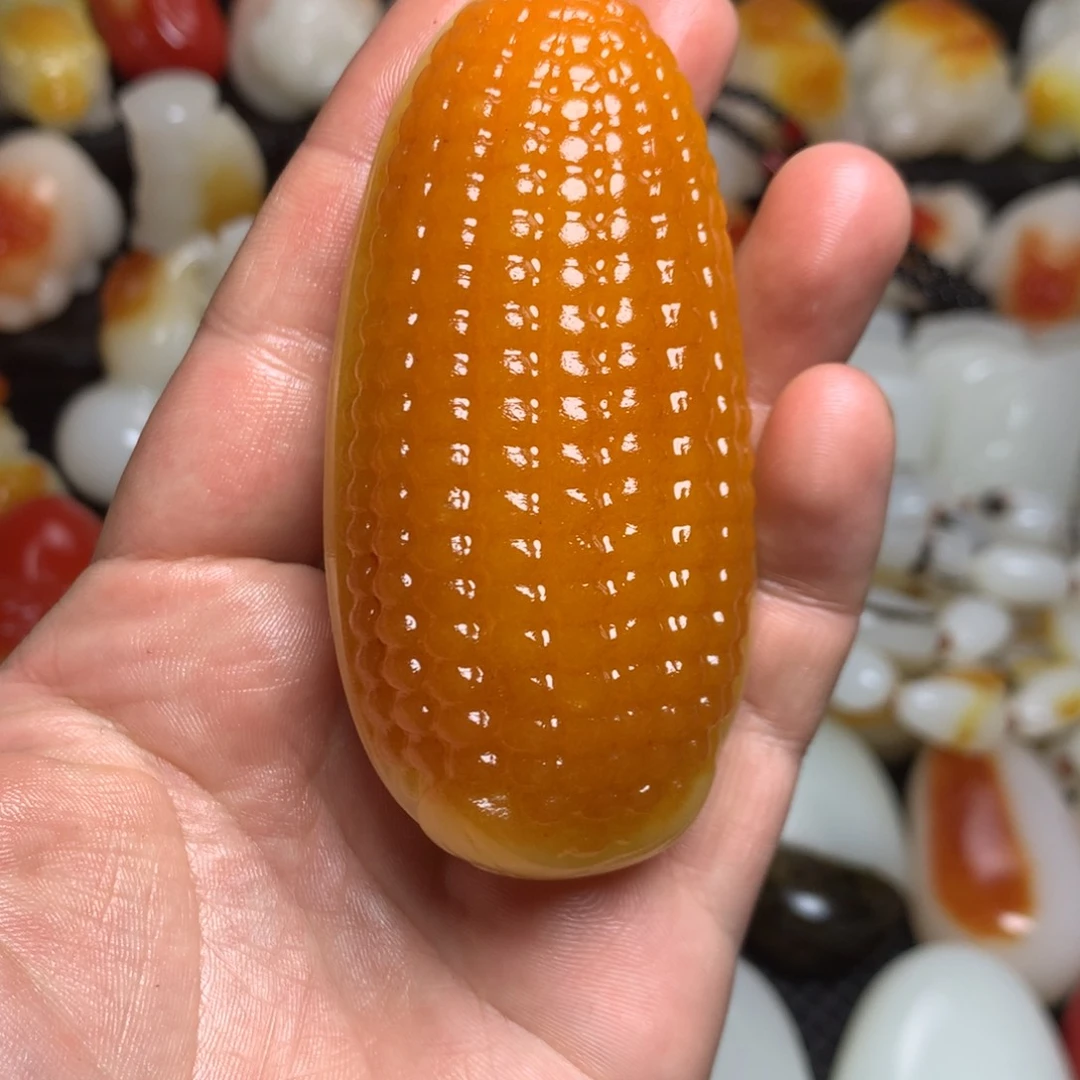 新疆戈壁石五彩石