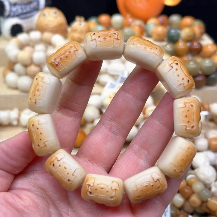 菩提根/象牙果手串小熊饼干1-18-40