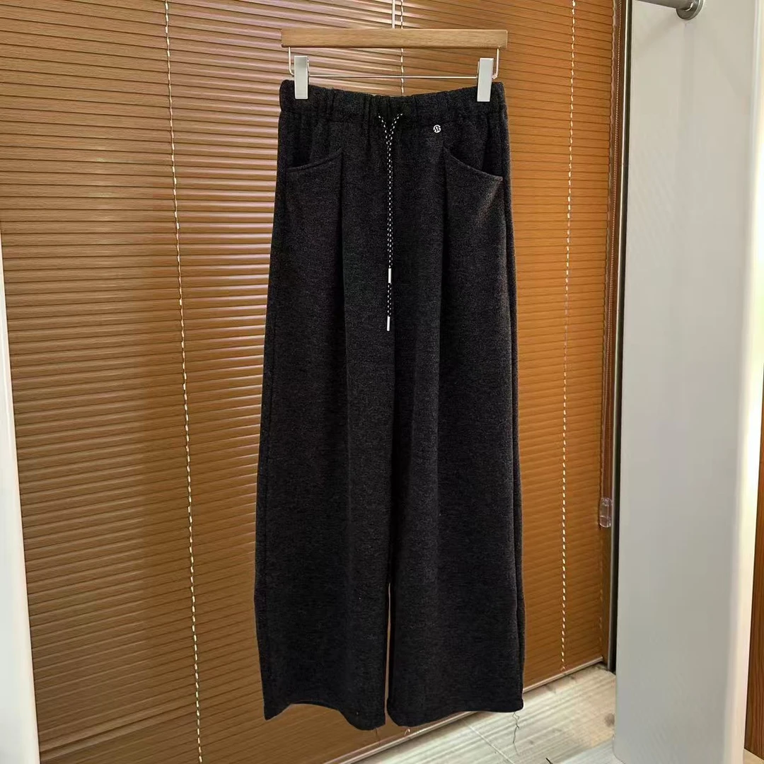 【洋洋精选】2025冬季新款百搭时尚简约气质直筒加厚加绒羊绒长裤