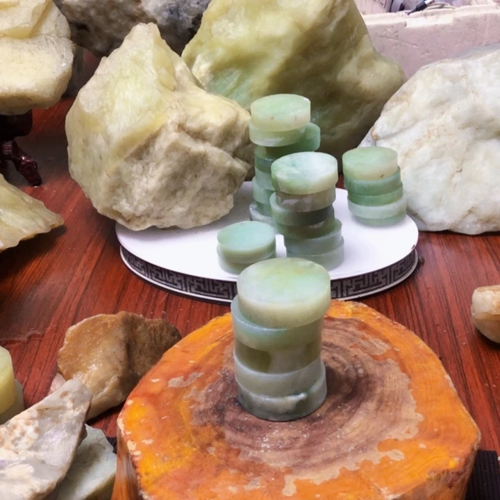 蛇纹石玉未镶嵌珠宝奇石奥****奇