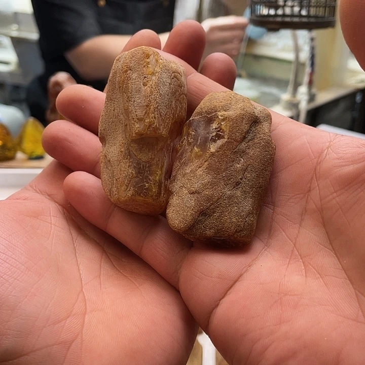 抬***星定制琥珀未镶嵌天然琥珀蜜蜡