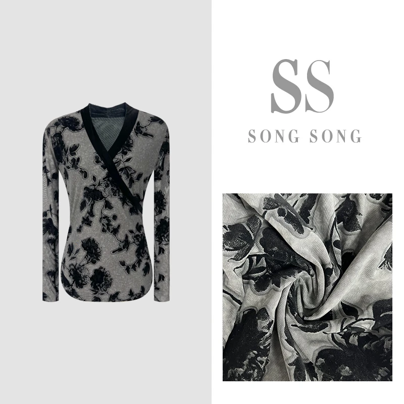 SONG-原创【灰露落花】气质V领秋款高级灰色印花水墨长袖上衣