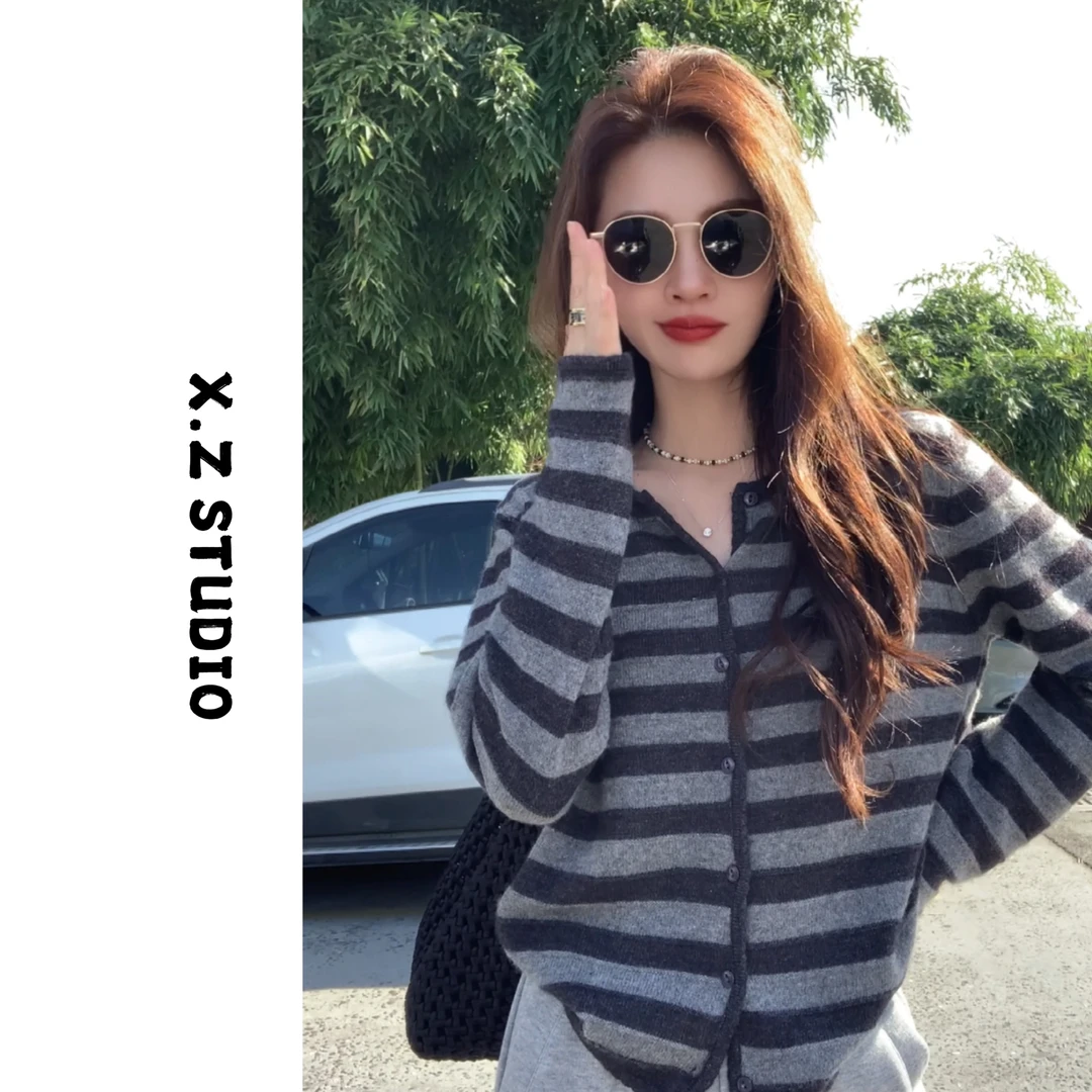 X.ZHEN【小马刺绣条纹开衫】早秋慵懒风女装松弛感出游独特漂亮小衫