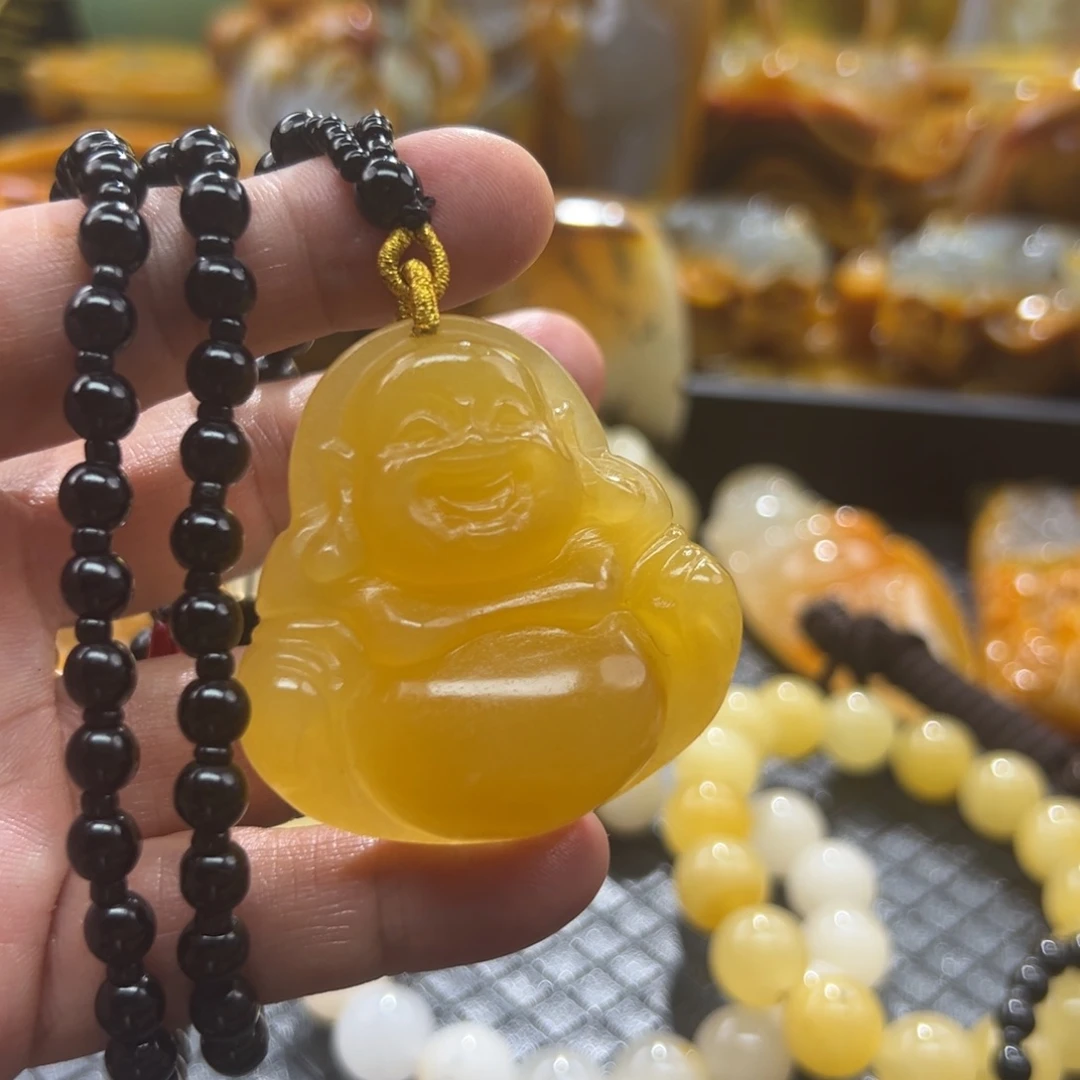 石英质玉未镶嵌颈饰