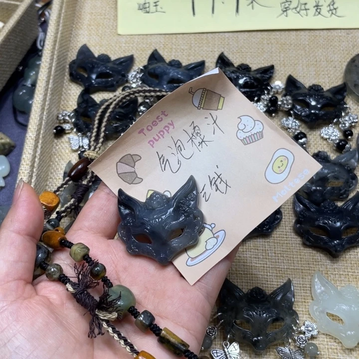 ℳ***汁合金蛇纹石玉颈饰