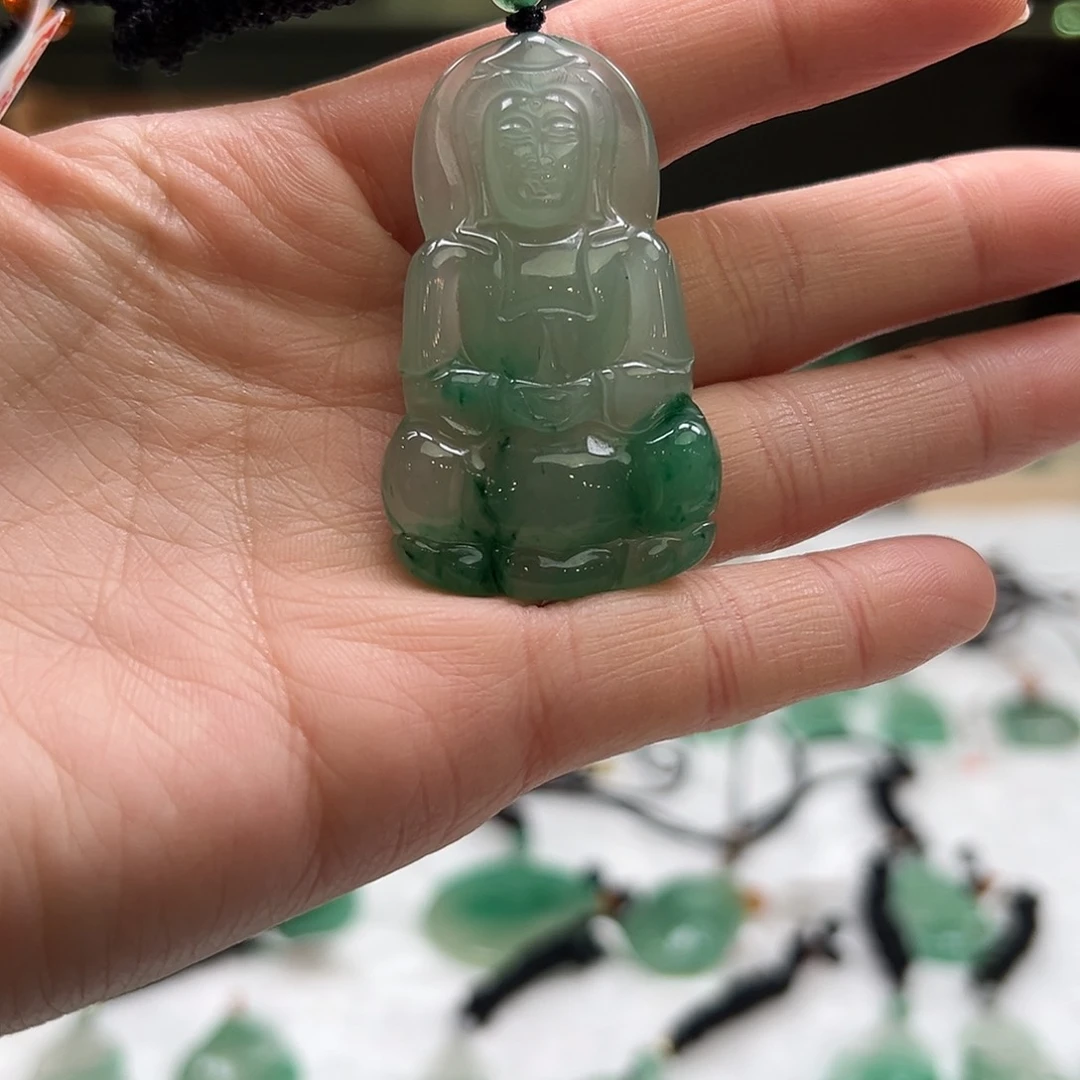石英质玉吊坠(赠链)合金
