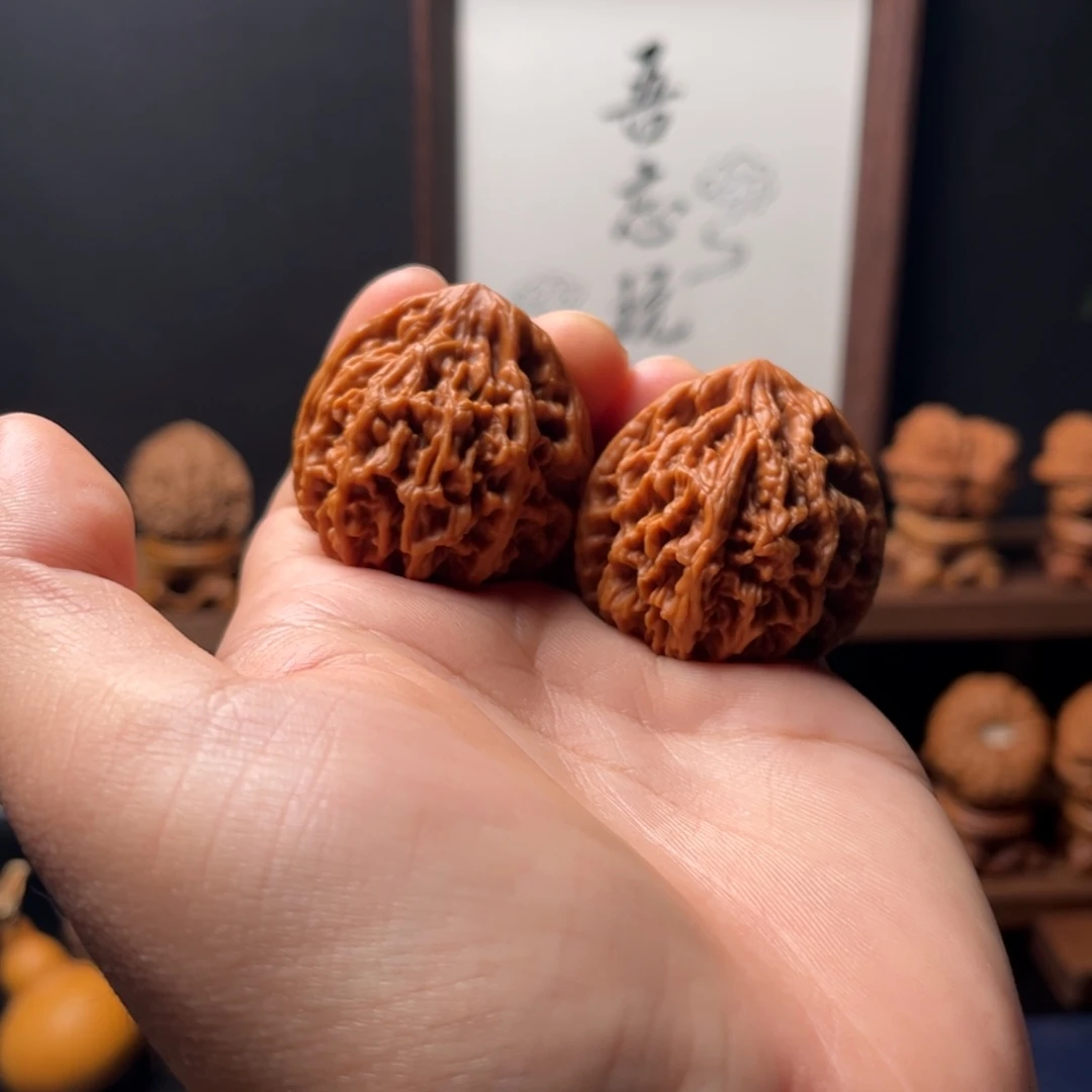 核桃39mm全品油蜡皮饕餮