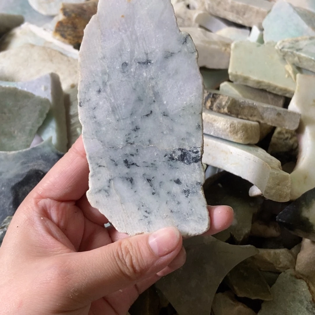 翡翠未镶嵌颈饰天然翡翠