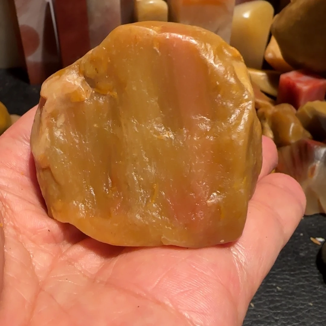 老挝石田黄原石，