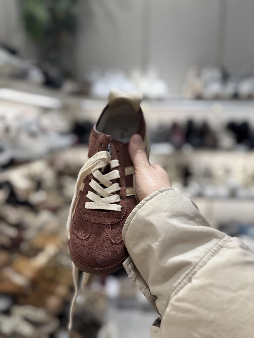 新品德迅鞋内增高自留款单鞋80-3037