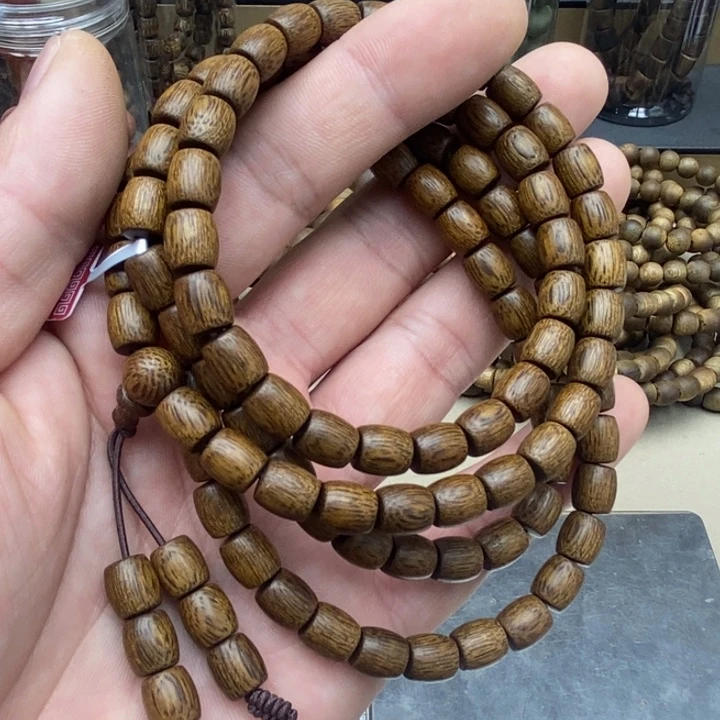 沉香碎屑沉香富国岛倒架金丝白奇0.7