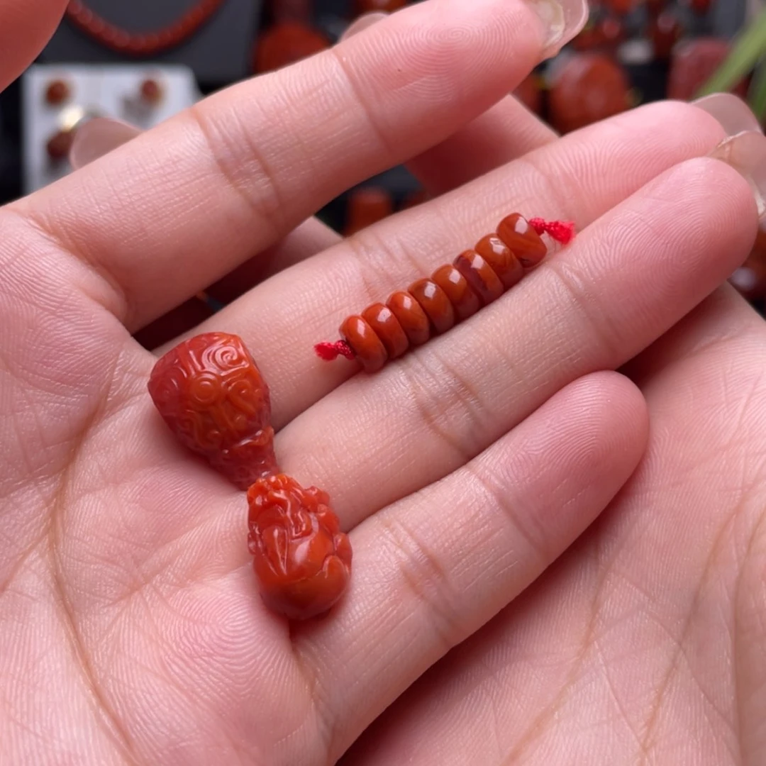 【闪购商品】南红玛瑙配饰未镶嵌酱*酱